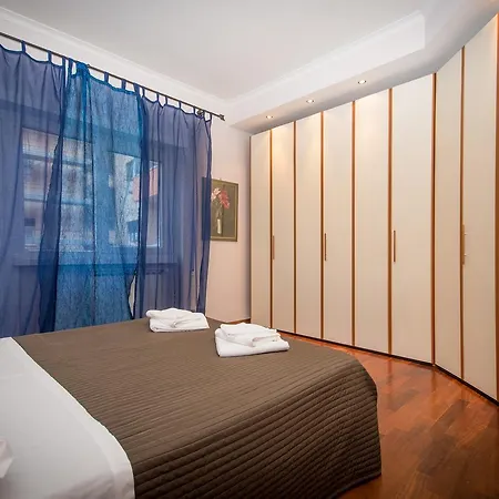 Elettra Luxury דירה